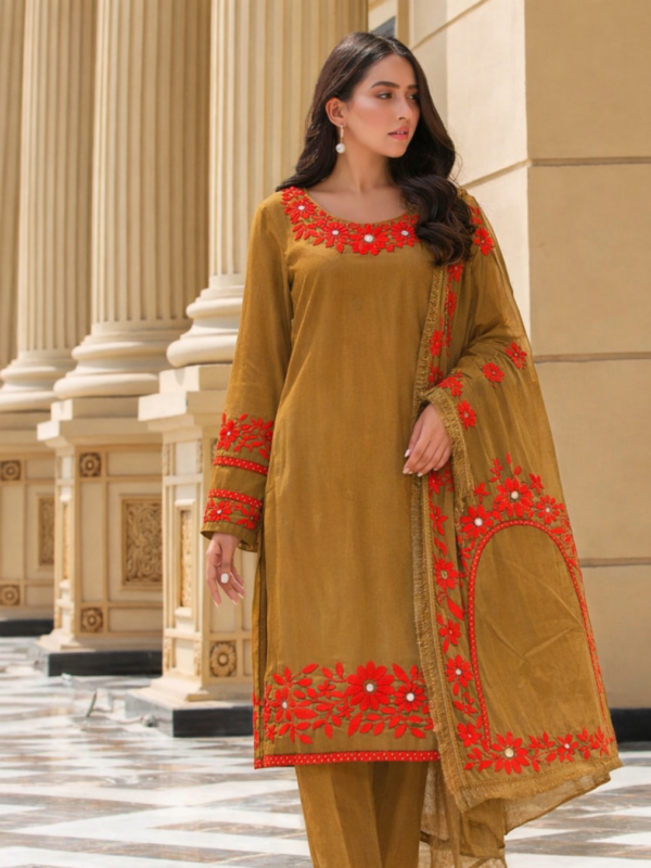 Traditional Olive & Red Handicraft Three-Piece